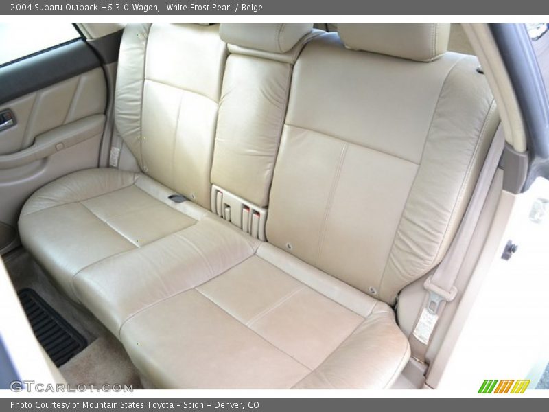 White Frost Pearl / Beige 2004 Subaru Outback H6 3.0 Wagon