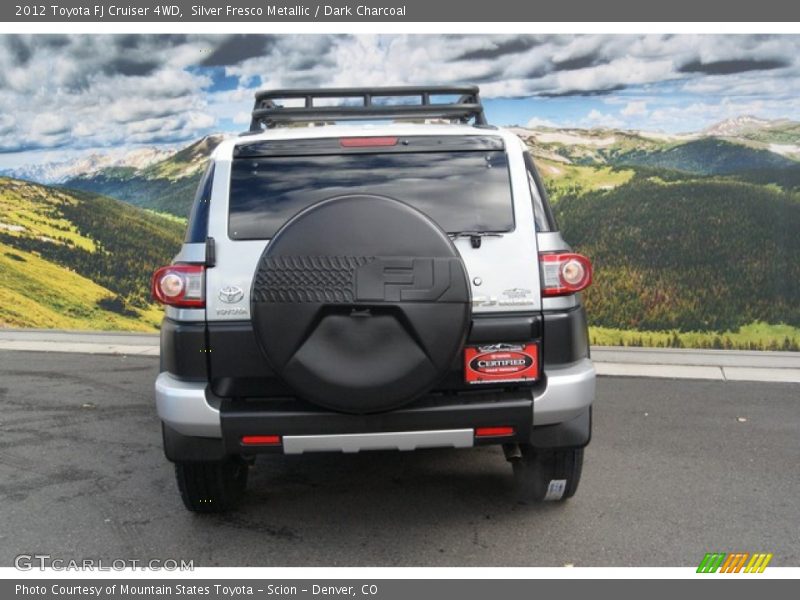 Silver Fresco Metallic / Dark Charcoal 2012 Toyota FJ Cruiser 4WD