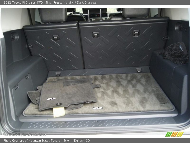 Silver Fresco Metallic / Dark Charcoal 2012 Toyota FJ Cruiser 4WD