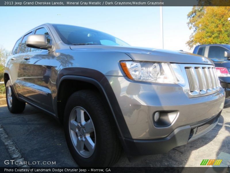 Mineral Gray Metallic / Dark Graystone/Medium Graystone 2013 Jeep Grand Cherokee Laredo
