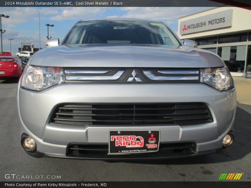 Cool Silver Metallic / Black 2014 Mitsubishi Outlander SE S-AWC