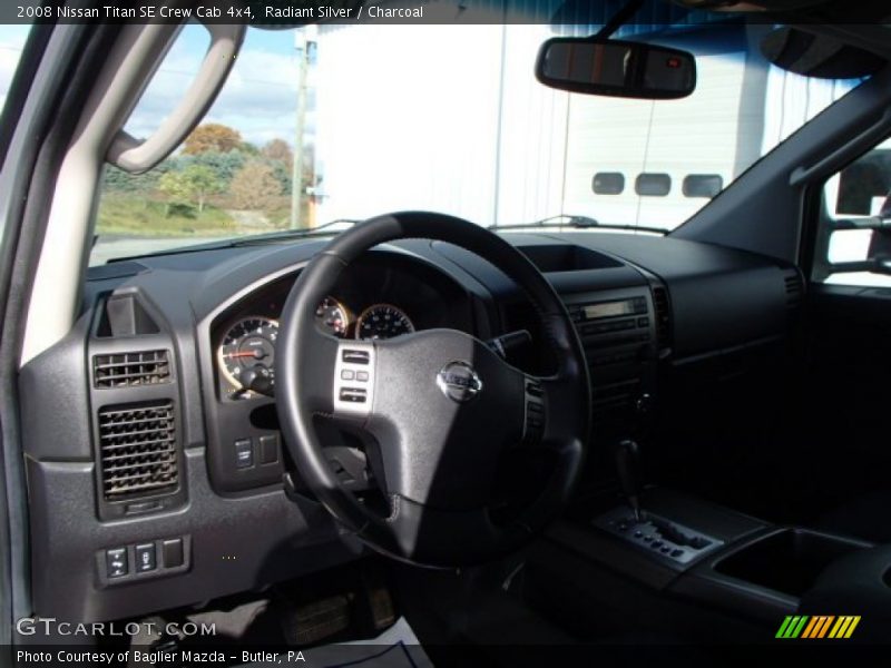 Radiant Silver / Charcoal 2008 Nissan Titan SE Crew Cab 4x4
