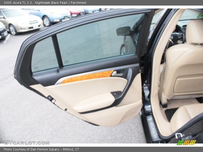 Nighthawk Black Pearl / Parchment 2005 Acura TL 3.2