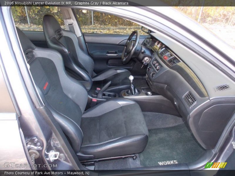 Front Seat of 2006 Lancer Evolution IX MR
