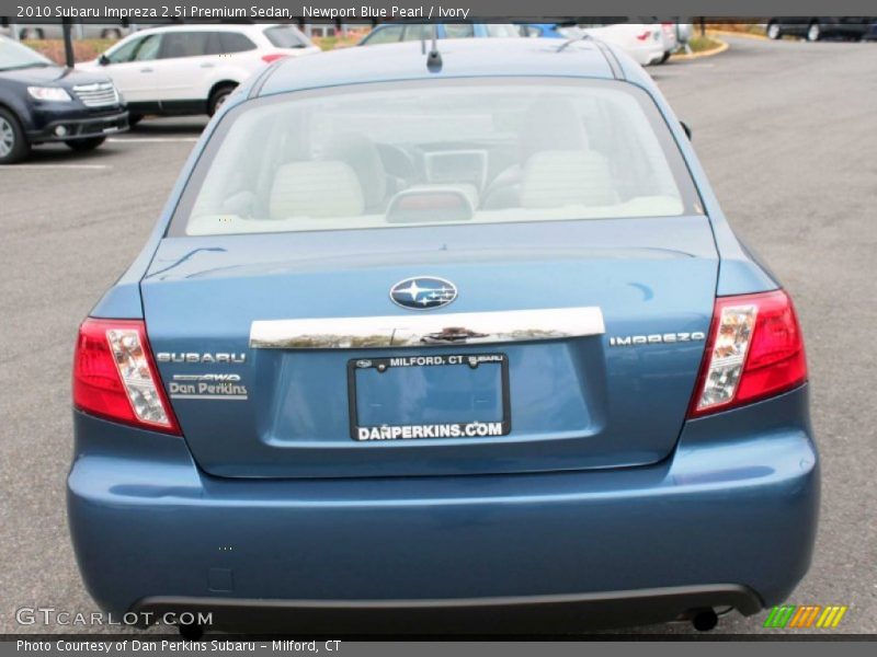 Newport Blue Pearl / Ivory 2010 Subaru Impreza 2.5i Premium Sedan