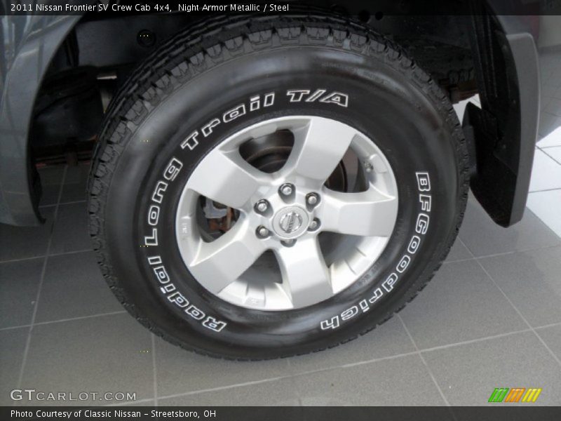 Night Armor Metallic / Steel 2011 Nissan Frontier SV Crew Cab 4x4