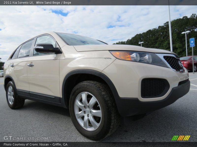 White Sand Beige / Beige 2011 Kia Sorento LX