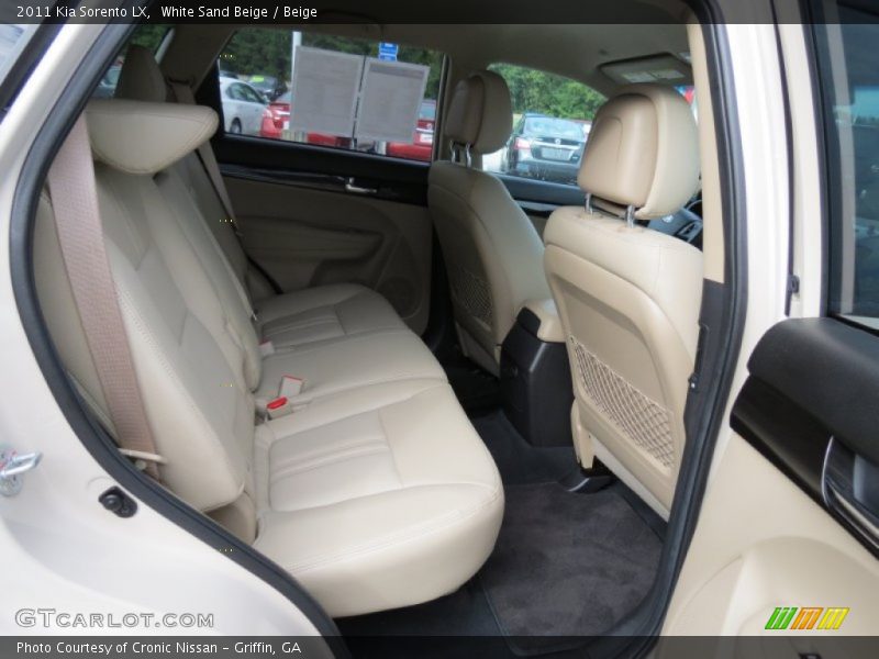 White Sand Beige / Beige 2011 Kia Sorento LX