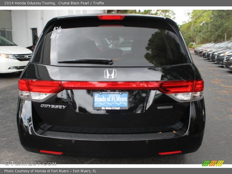 Crystal Black Pearl / Truffle 2014 Honda Odyssey Touring