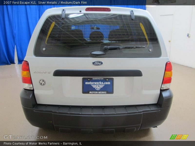 Silver Metallic / Medium/Dark Flint 2007 Ford Escape XLS