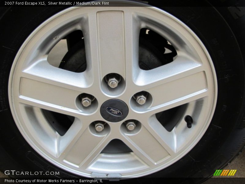 Silver Metallic / Medium/Dark Flint 2007 Ford Escape XLS