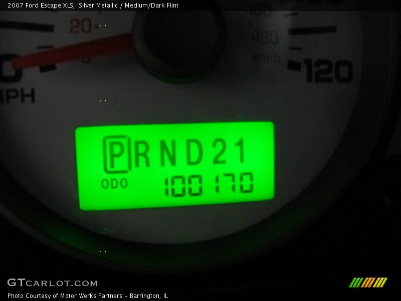 Silver Metallic / Medium/Dark Flint 2007 Ford Escape XLS
