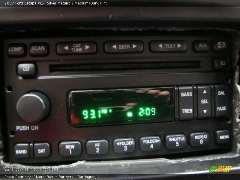 Silver Metallic / Medium/Dark Flint 2007 Ford Escape XLS