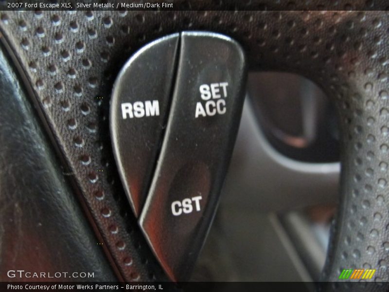 Silver Metallic / Medium/Dark Flint 2007 Ford Escape XLS