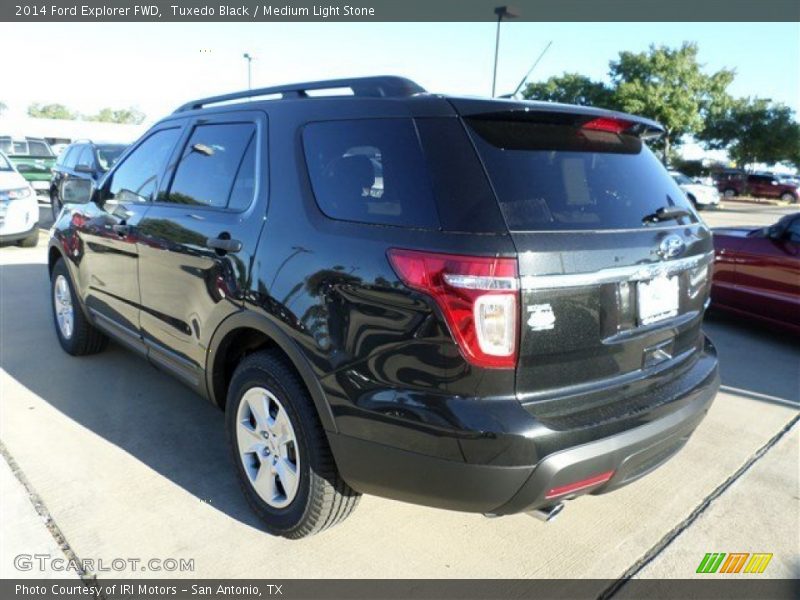 Tuxedo Black / Medium Light Stone 2014 Ford Explorer FWD