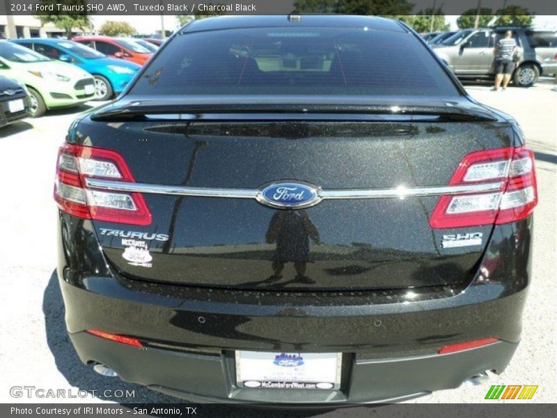 Tuxedo Black / Charcoal Black 2014 Ford Taurus SHO AWD