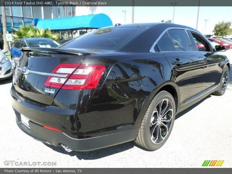 Tuxedo Black / Charcoal Black 2014 Ford Taurus SHO AWD
