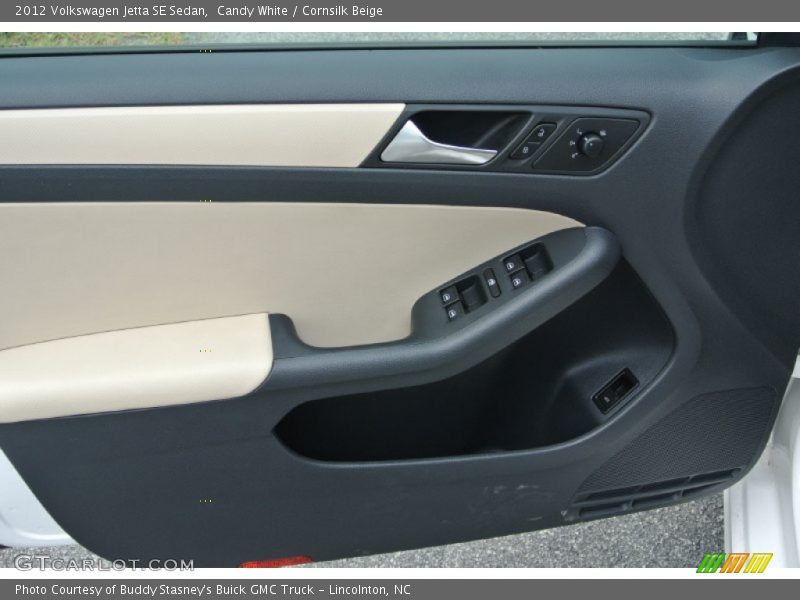 Candy White / Cornsilk Beige 2012 Volkswagen Jetta SE Sedan