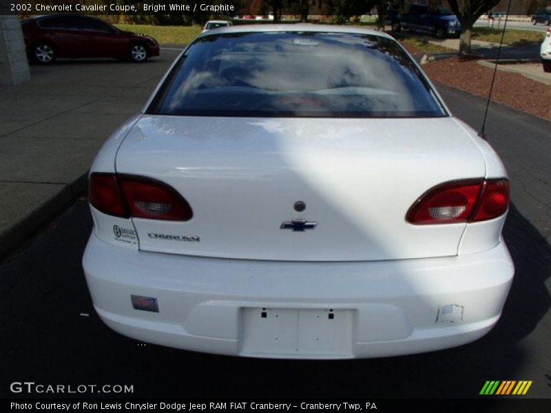 Bright White / Graphite 2002 Chevrolet Cavalier Coupe