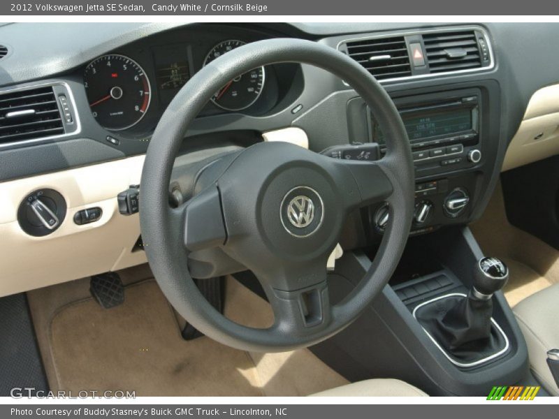 Candy White / Cornsilk Beige 2012 Volkswagen Jetta SE Sedan