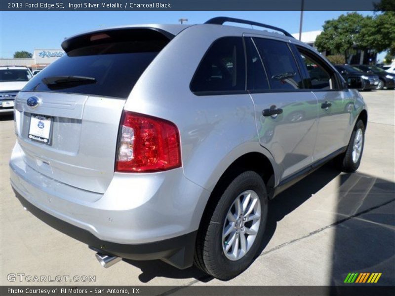 Ingot Silver Metallic / Charcoal Black 2013 Ford Edge SE