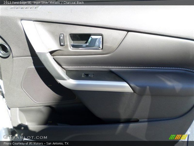 Ingot Silver Metallic / Charcoal Black 2013 Ford Edge SE
