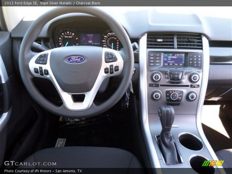 Ingot Silver Metallic / Charcoal Black 2013 Ford Edge SE