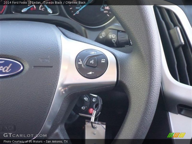 Tuxedo Black / Charcoal Black 2014 Ford Focus SE Sedan