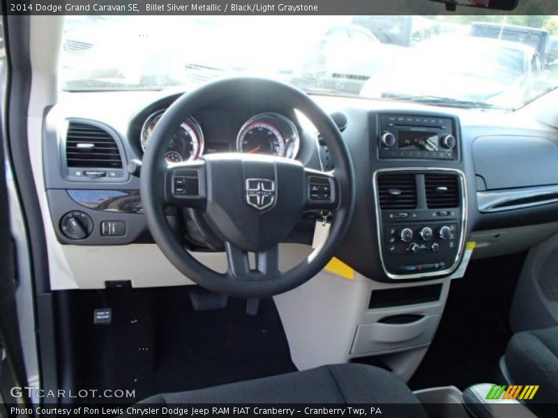 Billet Silver Metallic / Black/Light Graystone 2014 Dodge Grand Caravan SE