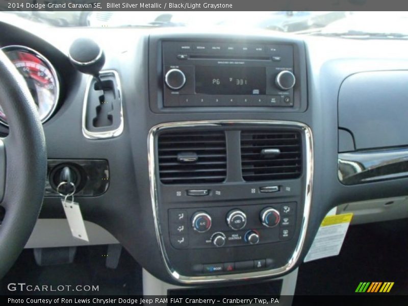 Billet Silver Metallic / Black/Light Graystone 2014 Dodge Grand Caravan SE