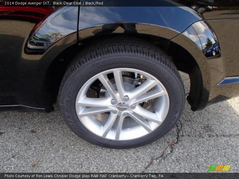 Black Clear Coat / Black/Red 2014 Dodge Avenger SXT
