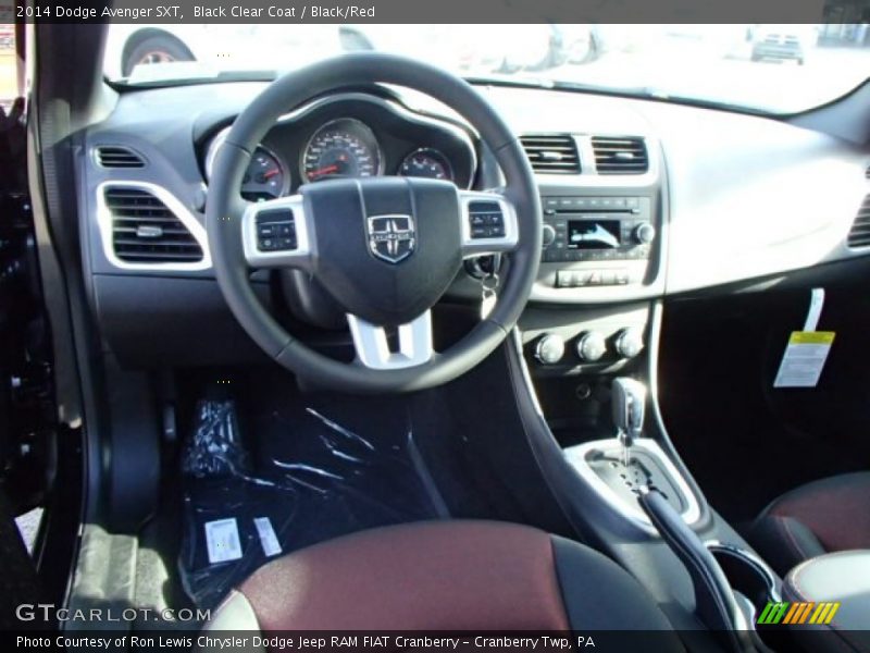 Black Clear Coat / Black/Red 2014 Dodge Avenger SXT