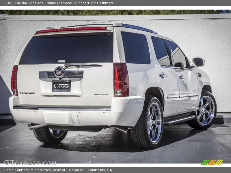White Diamond / Cocoa/Light Cashmere 2007 Cadillac Escalade