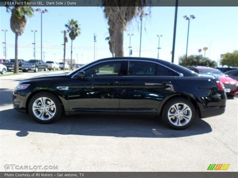 Dark Side / Dune 2014 Ford Taurus SEL