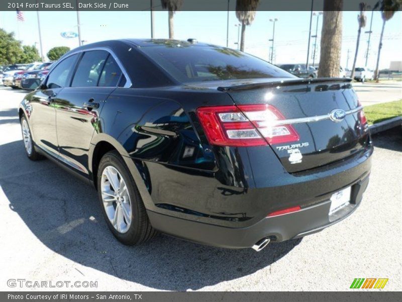 Dark Side / Dune 2014 Ford Taurus SEL