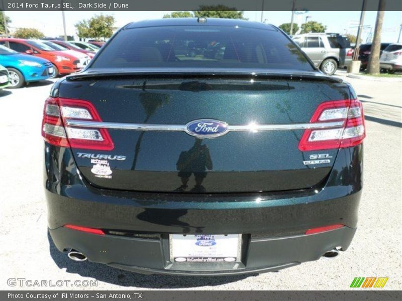 Dark Side / Dune 2014 Ford Taurus SEL