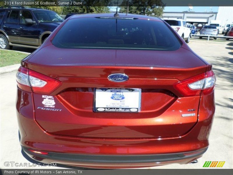 Sunset / Dune 2014 Ford Fusion SE EcoBoost