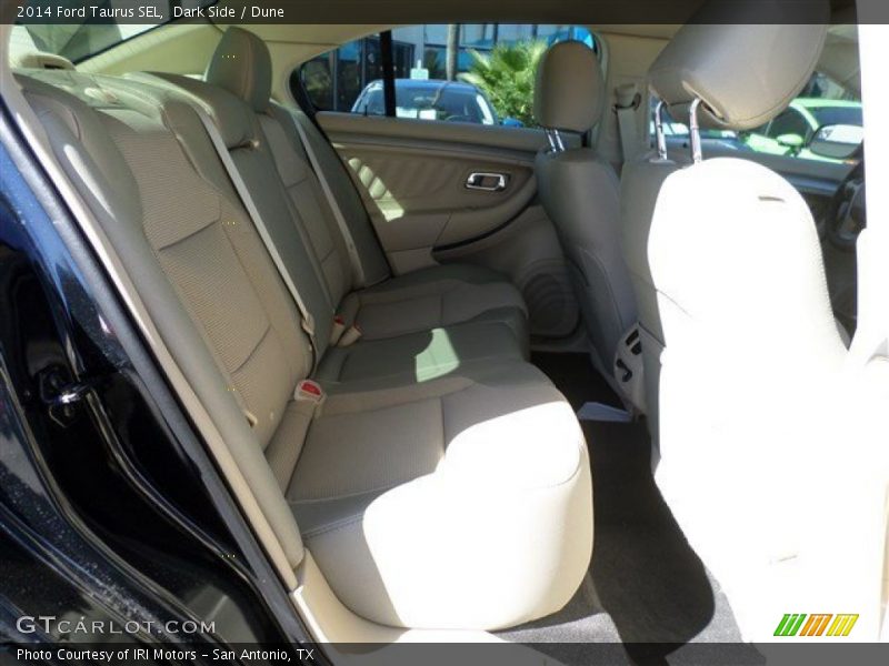 Dark Side / Dune 2014 Ford Taurus SEL