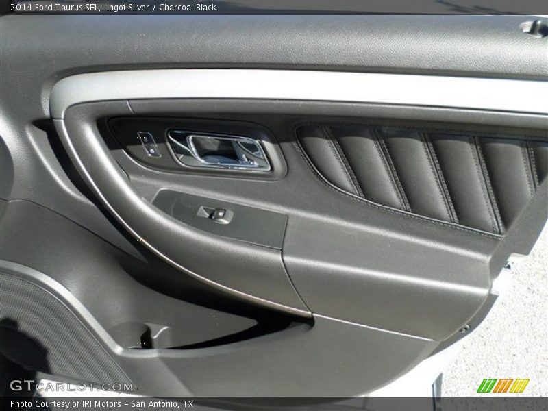 Ingot Silver / Charcoal Black 2014 Ford Taurus SEL