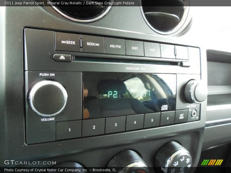 Mineral Gray Metallic / Dark Slate Gray/Light Pebble 2011 Jeep Patriot Sport