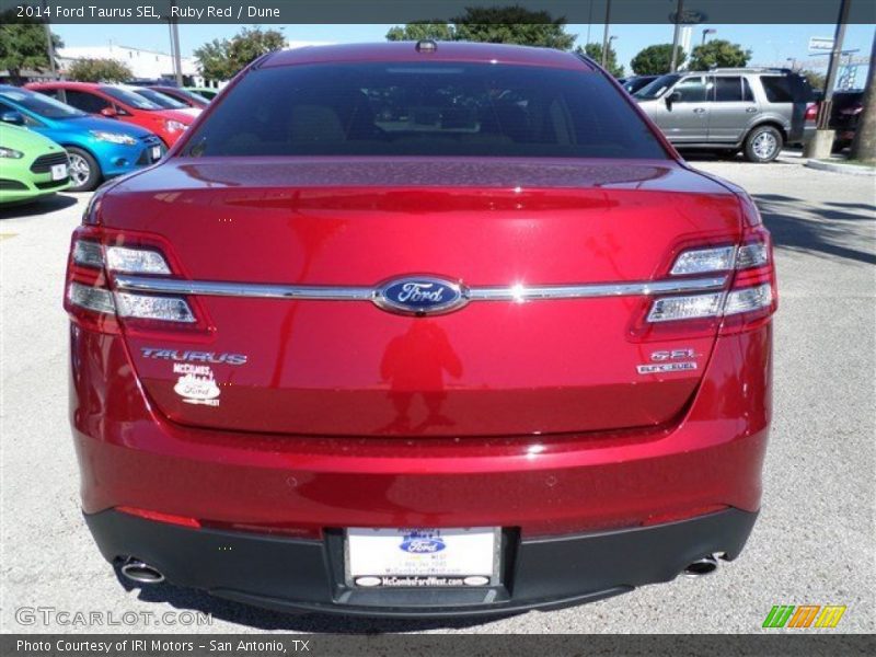 Ruby Red / Dune 2014 Ford Taurus SEL