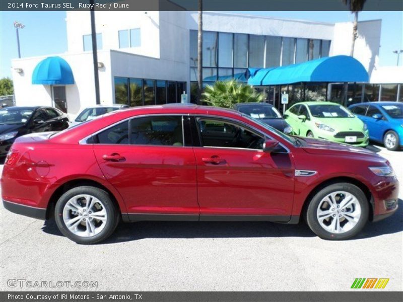 Ruby Red / Dune 2014 Ford Taurus SEL