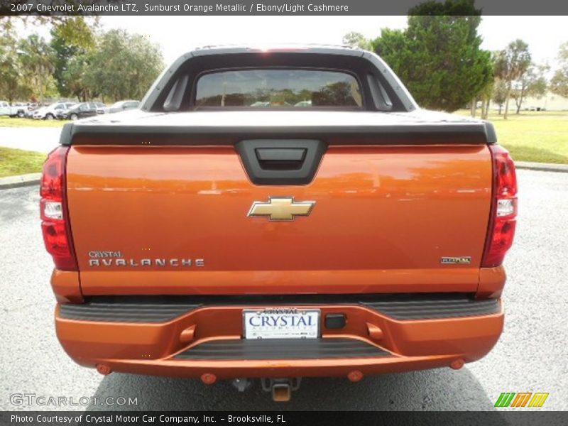 Sunburst Orange Metallic / Ebony/Light Cashmere 2007 Chevrolet Avalanche LTZ