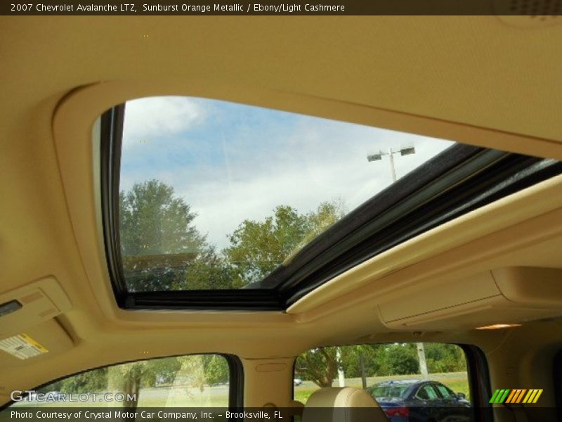 Sunburst Orange Metallic / Ebony/Light Cashmere 2007 Chevrolet Avalanche LTZ