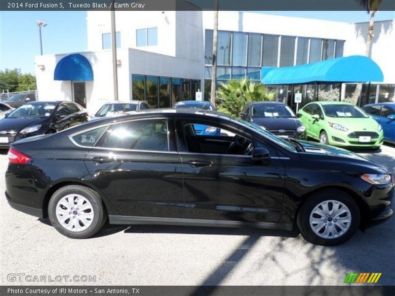 Tuxedo Black / Earth Gray 2014 Ford Fusion S