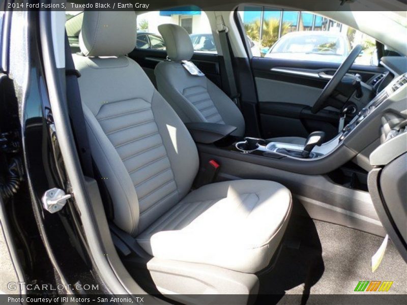 Tuxedo Black / Earth Gray 2014 Ford Fusion S