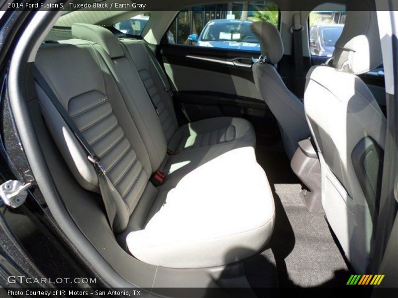 Tuxedo Black / Earth Gray 2014 Ford Fusion S