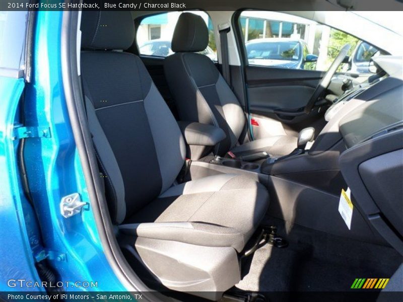Blue Candy / Charcoal Black 2014 Ford Focus SE Hatchback
