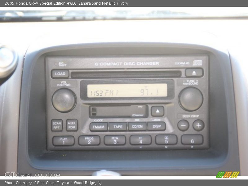 Sahara Sand Metallic / Ivory 2005 Honda CR-V Special Edition 4WD