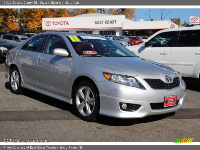 Classic Silver Metallic / Ash 2011 Toyota Camry SE